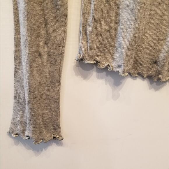 Abound Grey Light Weight Turtleneck Long Sleeve Comfortable Women's Size Small - Picture 9 of 9